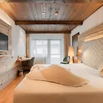 Alpenlove - Adult Otel Seefeld in Tirol