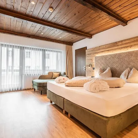 Alpenlove - Adult 4* Seefeld in Tirol