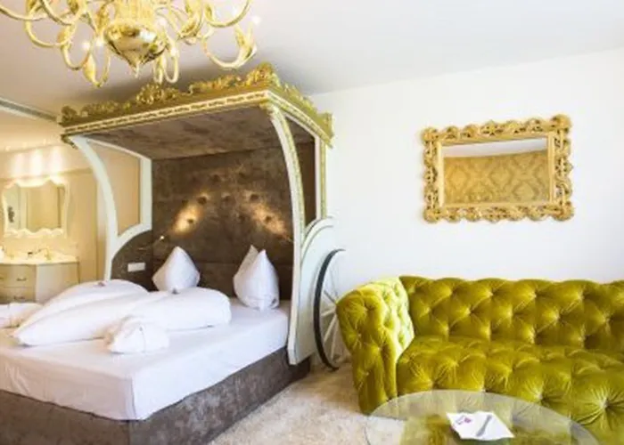 Alpenlove - Adult מלון