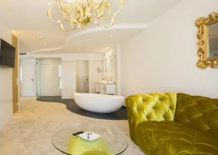 Hotel Alpenlove - Adult