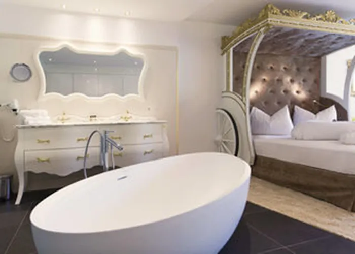 Hotel Alpenlove - Adult